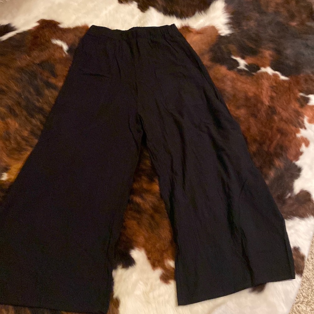 Bohemian vibe elastic waist drop crotch pants. (Free People Vibe)